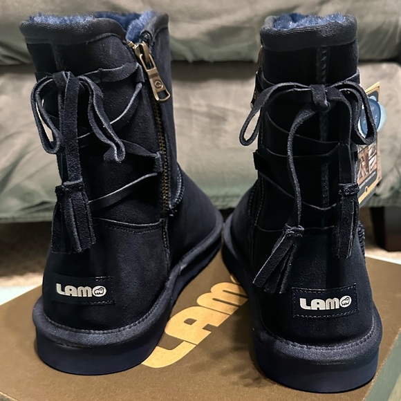 Lamo Winter Boots - Picture 2 of 10